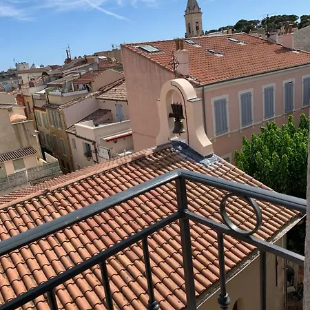 Plein Centre De Avec Balcon Appartement Sanary-sur-Mer